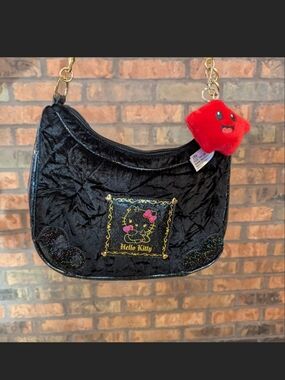 hello Kitty Devil Bag